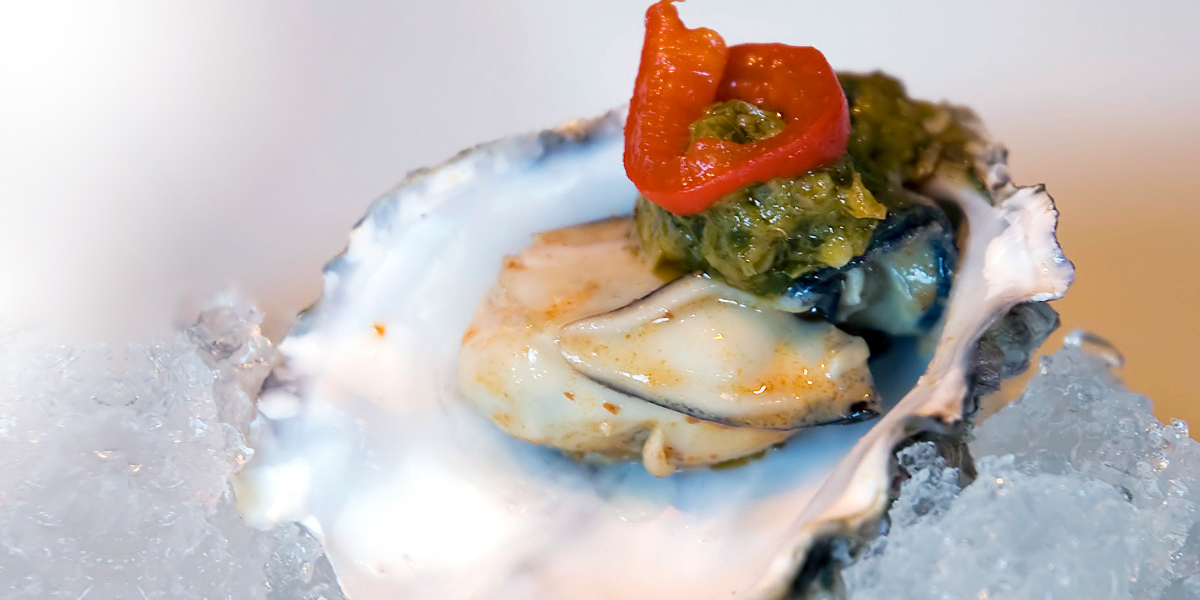 VL_VL_ALL_1200x600_1907_Facts_Sink_Oysters.jpg